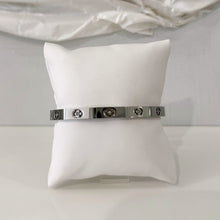 Load image into Gallery viewer, Floweret Bangle
