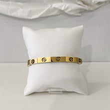 Load image into Gallery viewer, Floweret Bangle
