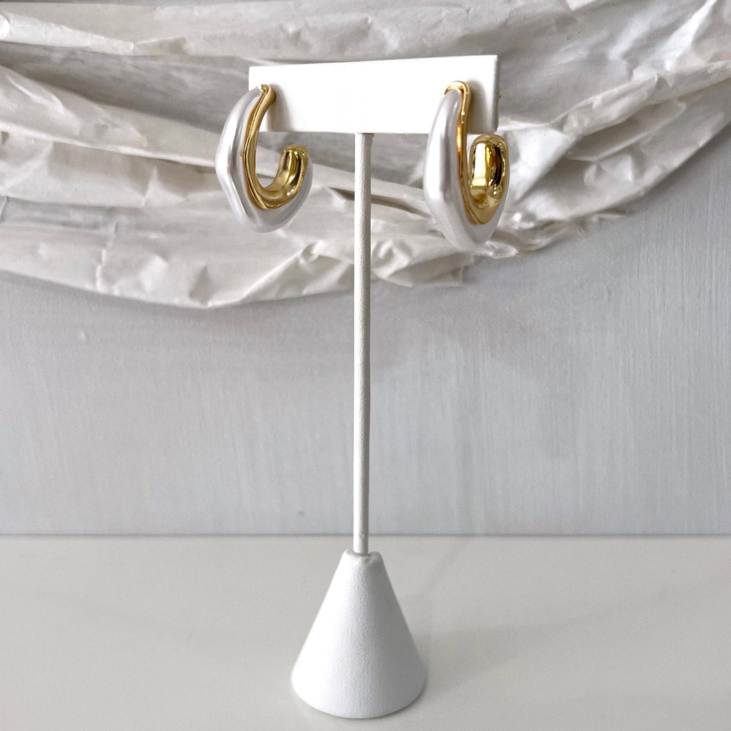 Arielle Pearl Earrings