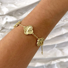 Load image into Gallery viewer, Gold Clover Bracelet
