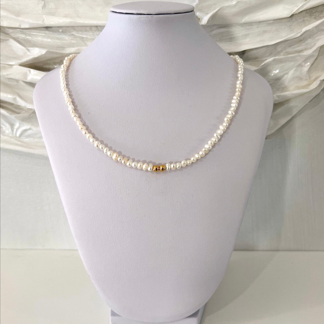 Milos Pearl Necklace